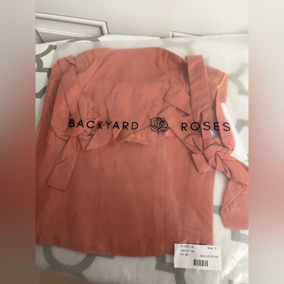 Backyard Roses Mauve Rose Top NWT Size S - Picture 7 of 10